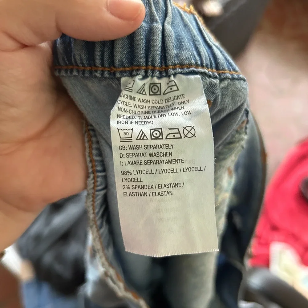 Any Body waist 17